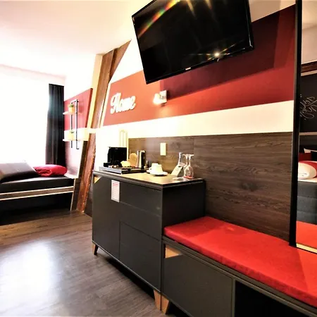 Hotel Mh Lamm 4*