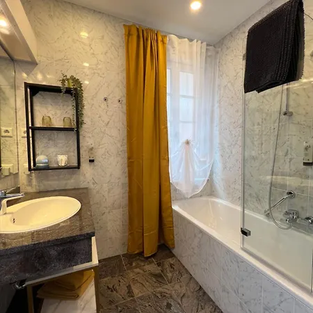 Mh Lamm Hotel 4*