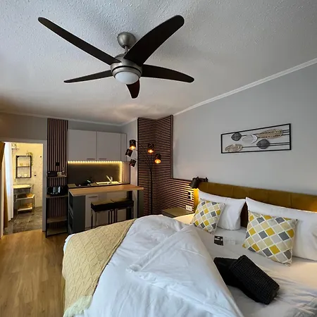 ホテル Mh Lamm ロットヴァイル