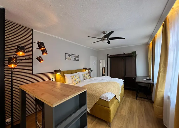 Mh Lamm ホテル ロットヴァイル